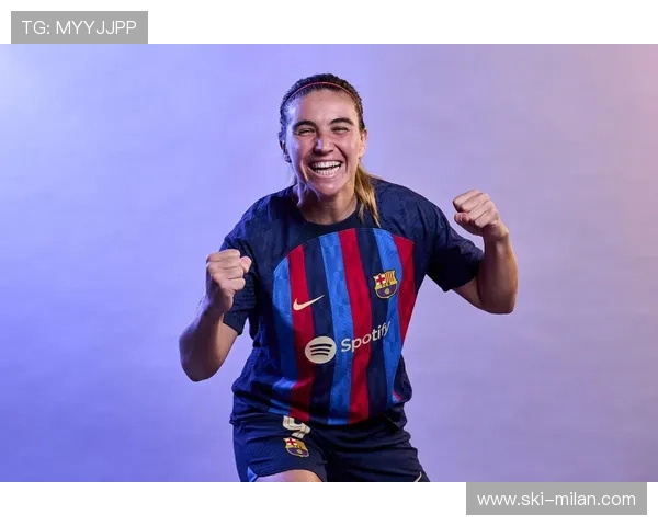 找出最出名的女足球明星是谁？