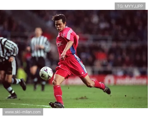 限量版足球明星卡价格揭秘一张值多少钱市场分析与收藏价值探讨 限量版足球明星卡价格揭秘一张值多少钱市场分析与收藏价值探讨